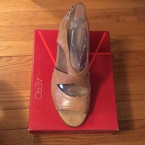 Aerosoles Tan Wedge Sandal